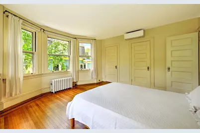 22 Irving Avenue, Providence, RI 02906 - Photo 29