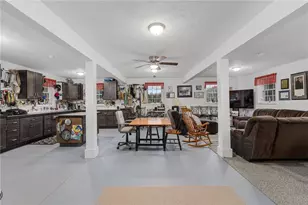 365 W Wrentham Rd, Cumberland, RI 02864 - Photo 31