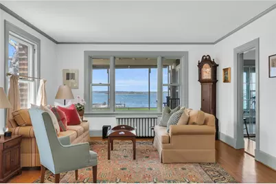 4 Van Zandt Avenue, Newport, RI 02840 - Photo 7