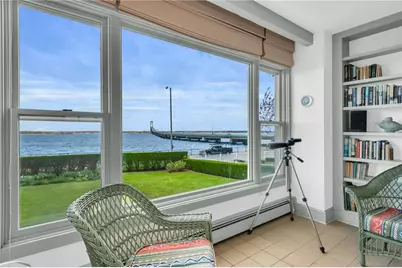4 Van Zandt Avenue, Newport, RI 02840 - Photo 19