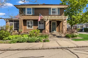 4 Van Zandt Ave, Newport, RI 02840 - Photo 3