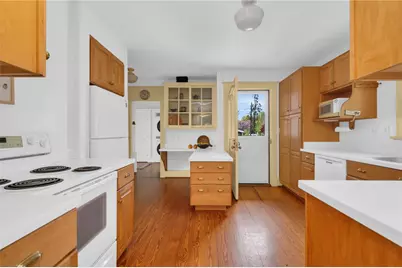 4 Van Zandt Avenue, Newport, RI 02840 - Photo 23