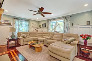 46 Channing Rd, Narragansett, RI 02882 - Photo 13