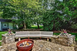 46 Channing Rd, Narragansett, RI 02882 - Photo 49