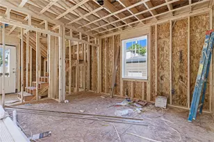 10 Walnut St, West Warwick, RI 02893 - Photo 7