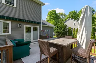 23 Clinton Ave, Scituate, RI 02831 - Photo 7