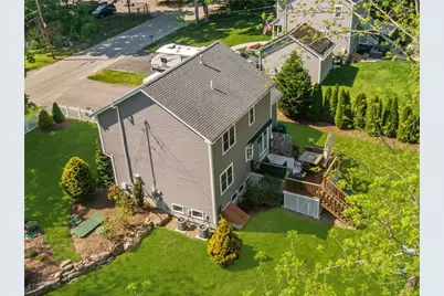 23 Clinton Avenue, Scituate, RI 02831 - Photo 3