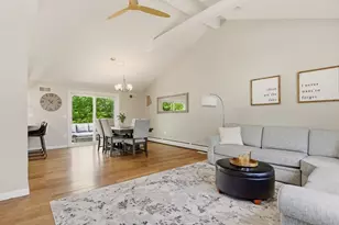 7 Friar Tuck Rd, Warwick, RI 02886 - Photo 7
