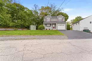 15 Aborn Ave, Cumberland, RI 08264 - Photo 3