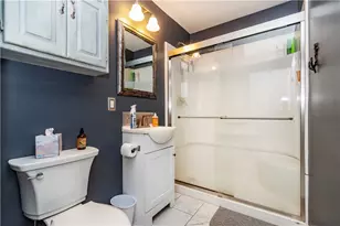 220 Alvin St, Warwick, RI 02886 - Photo 37