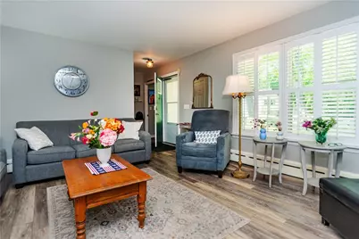220 Alvin Street, Warwick, RI 02886 - Photo 5