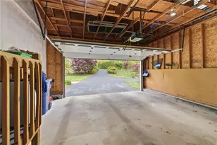 130 Village Hill Ln, North Kingstown, RI 02852 - Photo 35