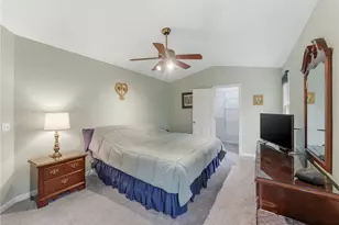 130 Village Hill Ln, North Kingstown, RI 02852 - Photo 21