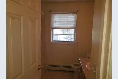 35 Ferncliff Avenue, North Providence, RI 02911 - Photo 11