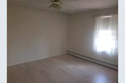 35 Ferncliff Avenue, North Providence, RI 02911 - Photo 5
