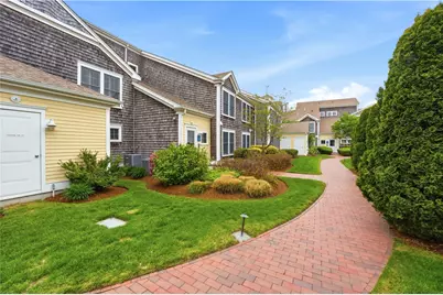 20 Narragansett Avenue #210, Narragansett, RI 02882 - Photo 5