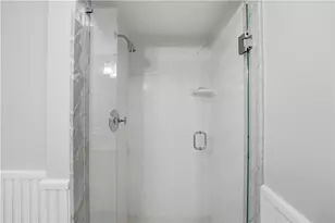 20 Narragansett Ave, Narragansett, RI 02882 - Photo 33