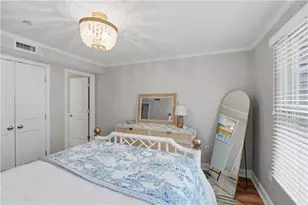20 Narragansett Ave, Narragansett, RI 02882 - Photo 23