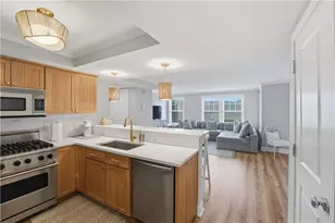 20 Narragansett Ave, Narragansett, RI 02882 - Photo 7