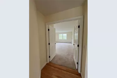 43 Blue Grass Drive, Middletown, RI 02842 - Photo 5