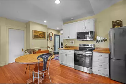 32 Catherine Street #A, Newport, RI 02840 - Photo 17