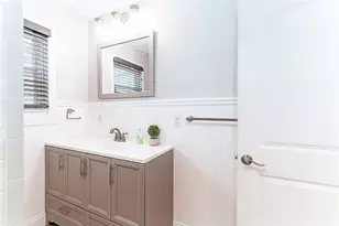 76 Crossland Rd, West Warwick, RI 02893 - Photo 19