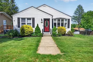 23 Park St, North Providence, RI 02904 - Photo 1