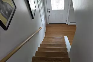 221 Prairie Aka 104 Robinson Street Ave, Providence, RI 02905 - Photo 11