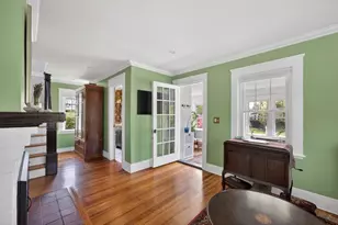 7 Verndale Cir, Bristol, RI 02809 - Photo 11