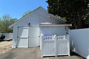 7 Verndale Cir, Bristol, RI 02809 - Photo 39