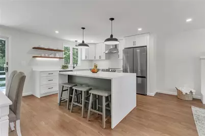 168 Edmond Drive, North Kingstown, RI 02852 - Photo 3
