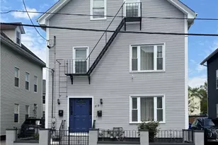 69 Centre St, Pawtucket, RI 02860 - Photo 1