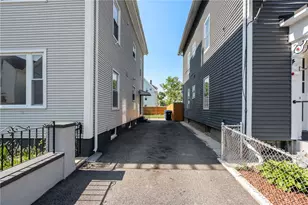 69 Centre St, Pawtucket, RI 02860 - Photo 21