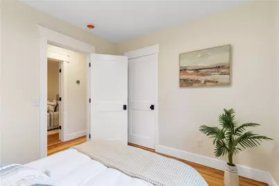 540 Middle Highway, Barrington, RI 02806 - Photo 19