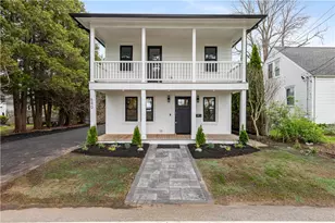 540 Middle Hwy, Barrington, RI 02806 - Photo 1