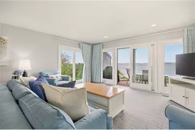 150 Bay View Drive #14, Jamestown, RI 02835 - Photo 5