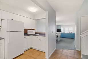 150 Bay View Dr, Jamestown, RI 02835 - Photo 9