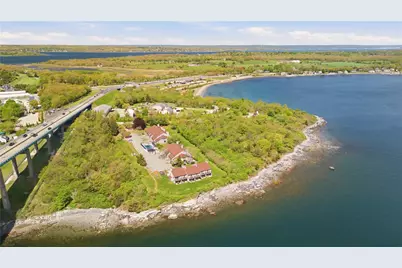150 Bay View Drive #16, Jamestown, RI 02835 - Photo 21