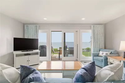 150 Bay View Drive #17, Jamestown, RI 02835 - Photo 5