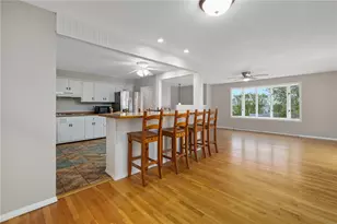 23 Algonquin Dr, Middletown, RI 02842 - Photo 15