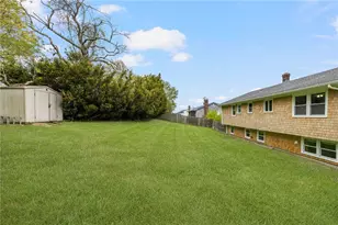 23 Algonquin Dr, Middletown, RI 02842 - Photo 47
