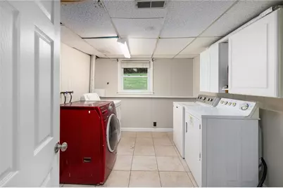 23 Algonquin Drive, Middletown, RI 02842 - Photo 37