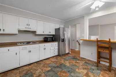 23 Algonquin Drive, Middletown, RI 02842 - Photo 17
