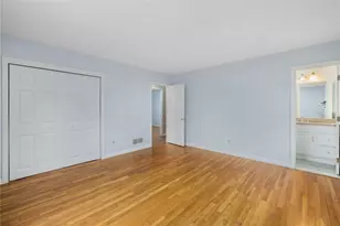 23 Algonquin Dr, Middletown, RI 02842 - Photo 19