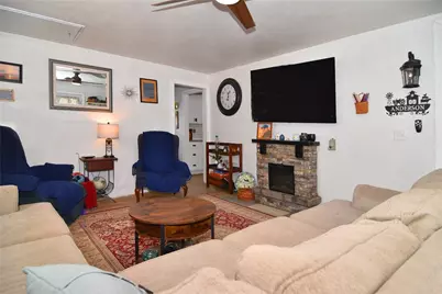 37 Gerald Street, Warwick, RI 02886 - Photo 5