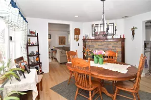 37 Gerald St, Warwick, RI 02886 - Photo 15