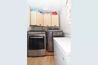 37 Gerald Street, Warwick, RI 02886 - Photo 11
