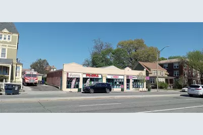 640 Elmwood Avenue, Providence, RI 02907 - Photo 3