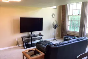 40 Web Ave, North Kingstown, RI 02852 - Photo 9