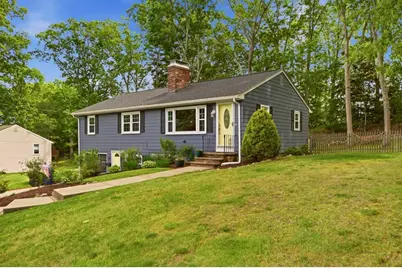 78 Grand View Road, East Greenwich, RI 02818 - Photo 3